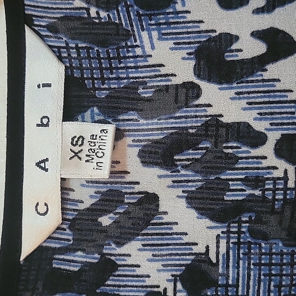 Cabi - Sheer Pattern, Reverse Button Blouse - image 3